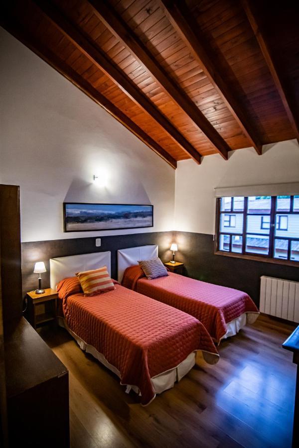 Las Avutardas Hosteria إل كالافاتي المظهر الخارجي الصورة